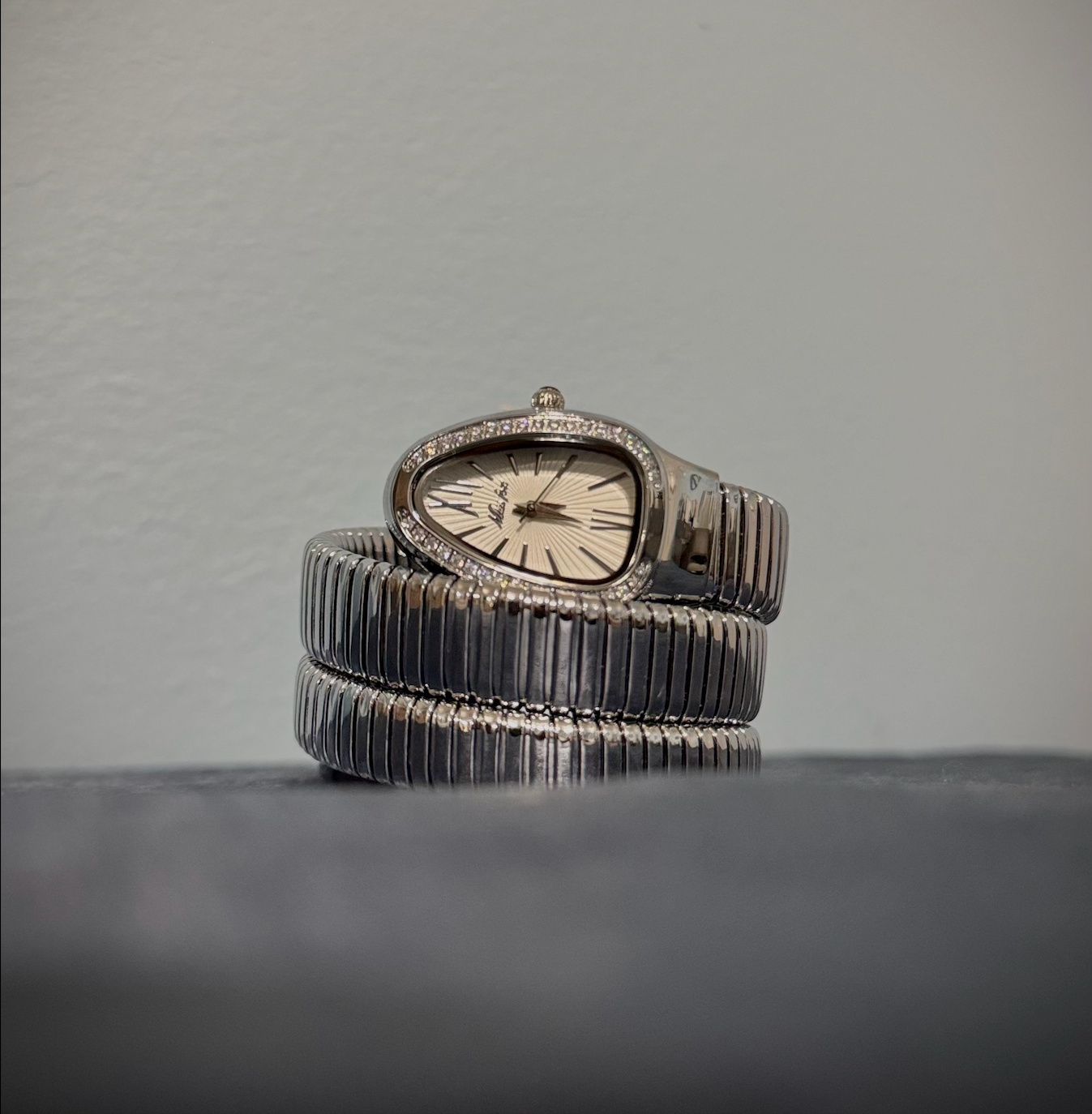 Antiqua Silver