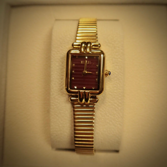 Aura Square dial