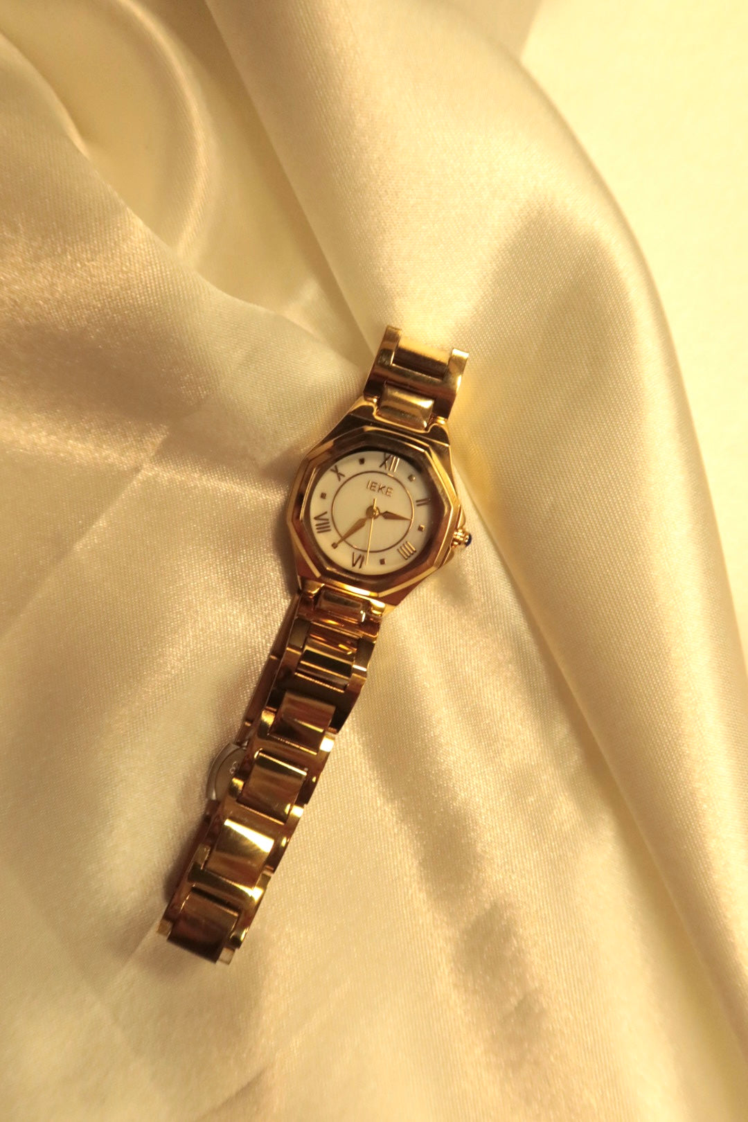 Saphra Gold (White dial)